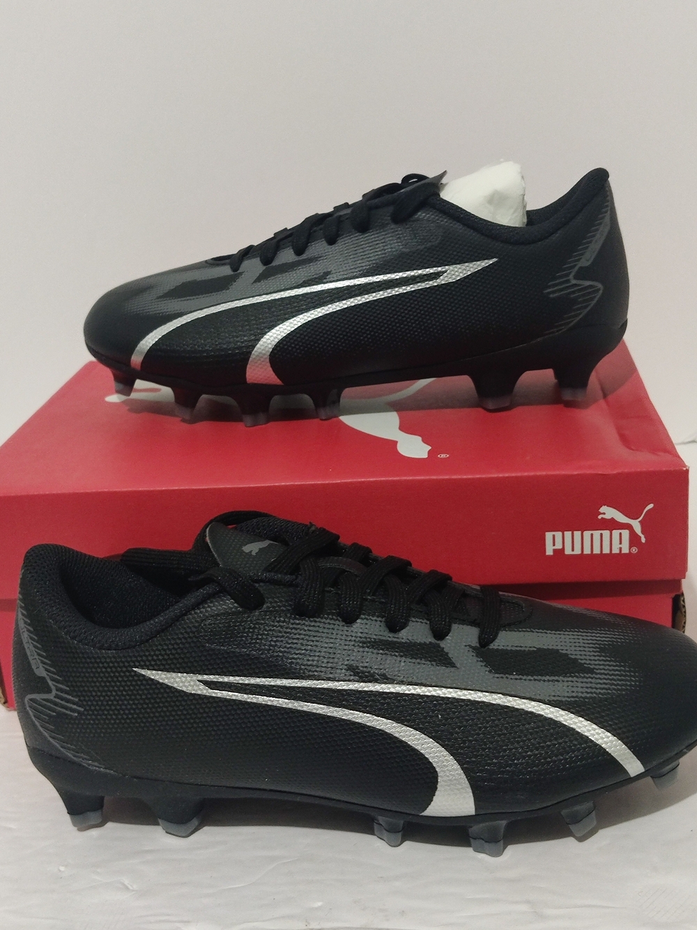 Boy's Puma Ultra Play FG/AG Jr 107530 02 Size 1.5 New In Box